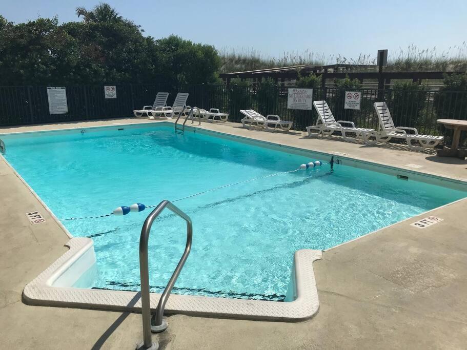 Appartamento Oceanfront * Pool * Elevator * Boardwalk Carolina Beach Esterno foto