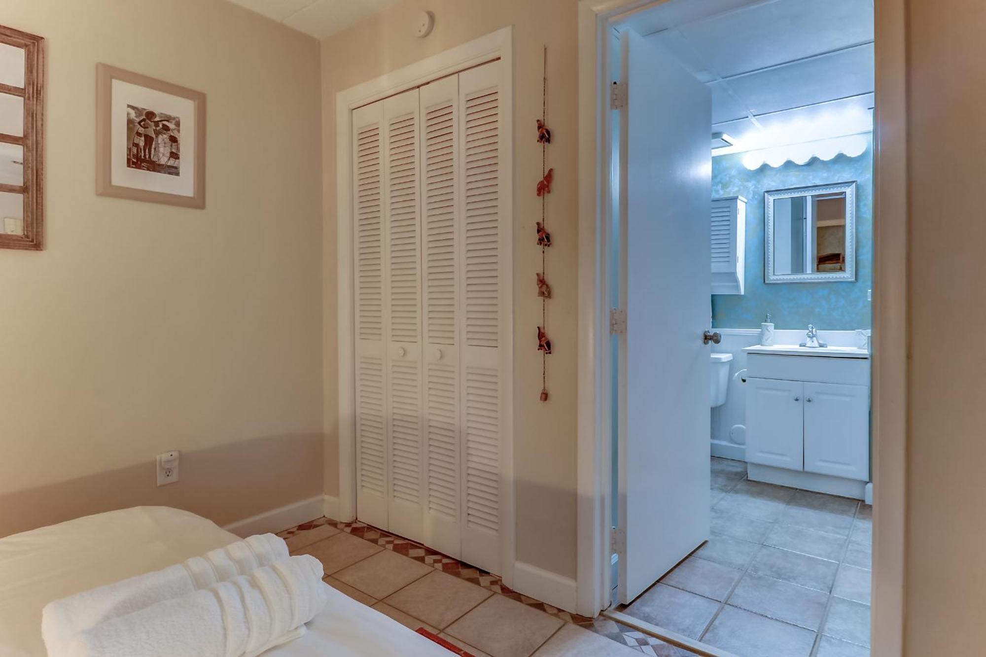 Appartamento Oceanfront * Pool * Elevator * Boardwalk Carolina Beach Esterno foto